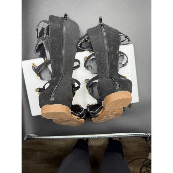 Forever Black And Gold Tall Gladiator Sandals - Size 7.5W - Picture 6 of 6